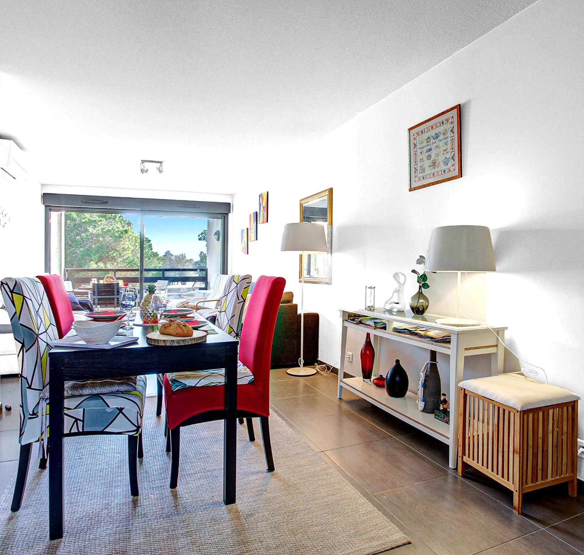 Vert Paradis - Vue Apaisante Sur Golf, Pins Parasols, 2E Etage - 80 M2 Dont Terrasse Avec Pergola, 2 Chambres, 3Et Iles, 3 Clim, Wifi - Piscine, Parking Et Park A Velos, Ascenseur - En Option Linge, Menage - Pistes Cyclables, Mer A Proximite Сен-Сіпріян Екстер'єр фото