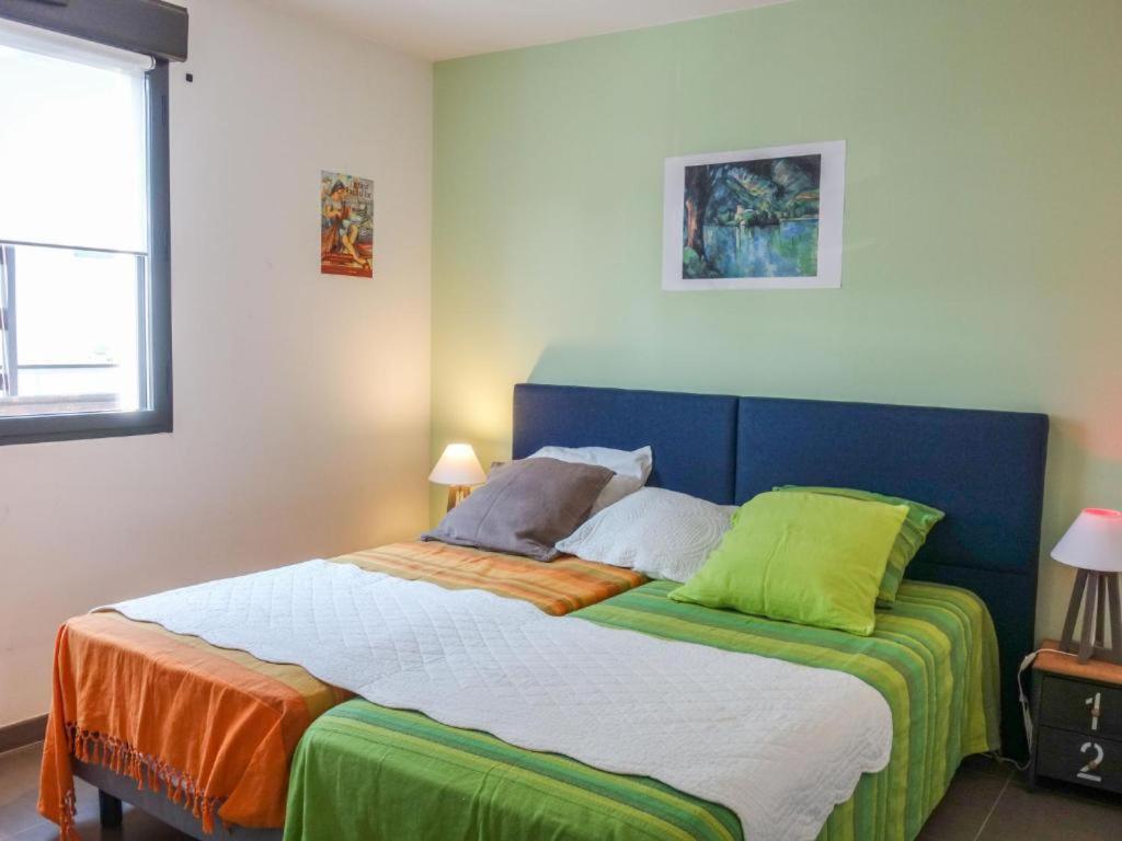 Vert Paradis - Vue Apaisante Sur Golf, Pins Parasols, 2E Etage - 80 M2 Dont Terrasse Avec Pergola, 2 Chambres, 3Et Iles, 3 Clim, Wifi - Piscine, Parking Et Park A Velos, Ascenseur - En Option Linge, Menage - Pistes Cyclables, Mer A Proximite Сен-Сіпріян Екстер'єр фото