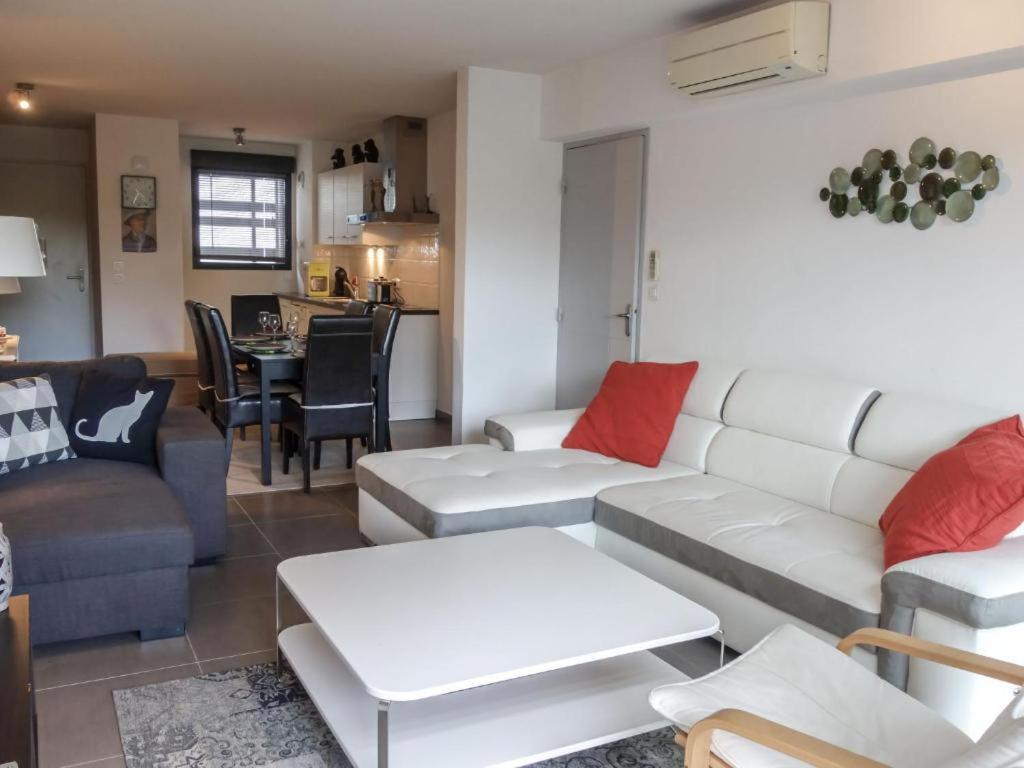 Vert Paradis - Vue Apaisante Sur Golf, Pins Parasols, 2E Etage - 80 M2 Dont Terrasse Avec Pergola, 2 Chambres, 3Et Iles, 3 Clim, Wifi - Piscine, Parking Et Park A Velos, Ascenseur - En Option Linge, Menage - Pistes Cyclables, Mer A Proximite Сен-Сіпріян Екстер'єр фото